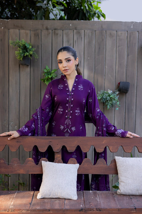 D-2319| 3 Pcs Saffron Embriodered Viscose Collection