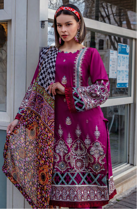 EA-513 3-PCS Luxury Embroidered Lawn