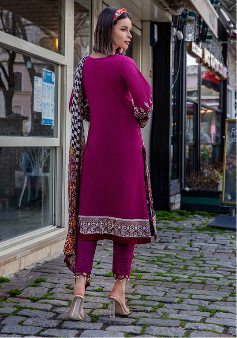 EA-513 3-PCS Luxury Embroidered Lawn
