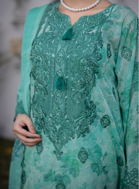 D-1882 3-PCS Embroidered Lawn Collection