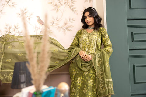 D-2241 | 3Pcs Embroidered Lawn